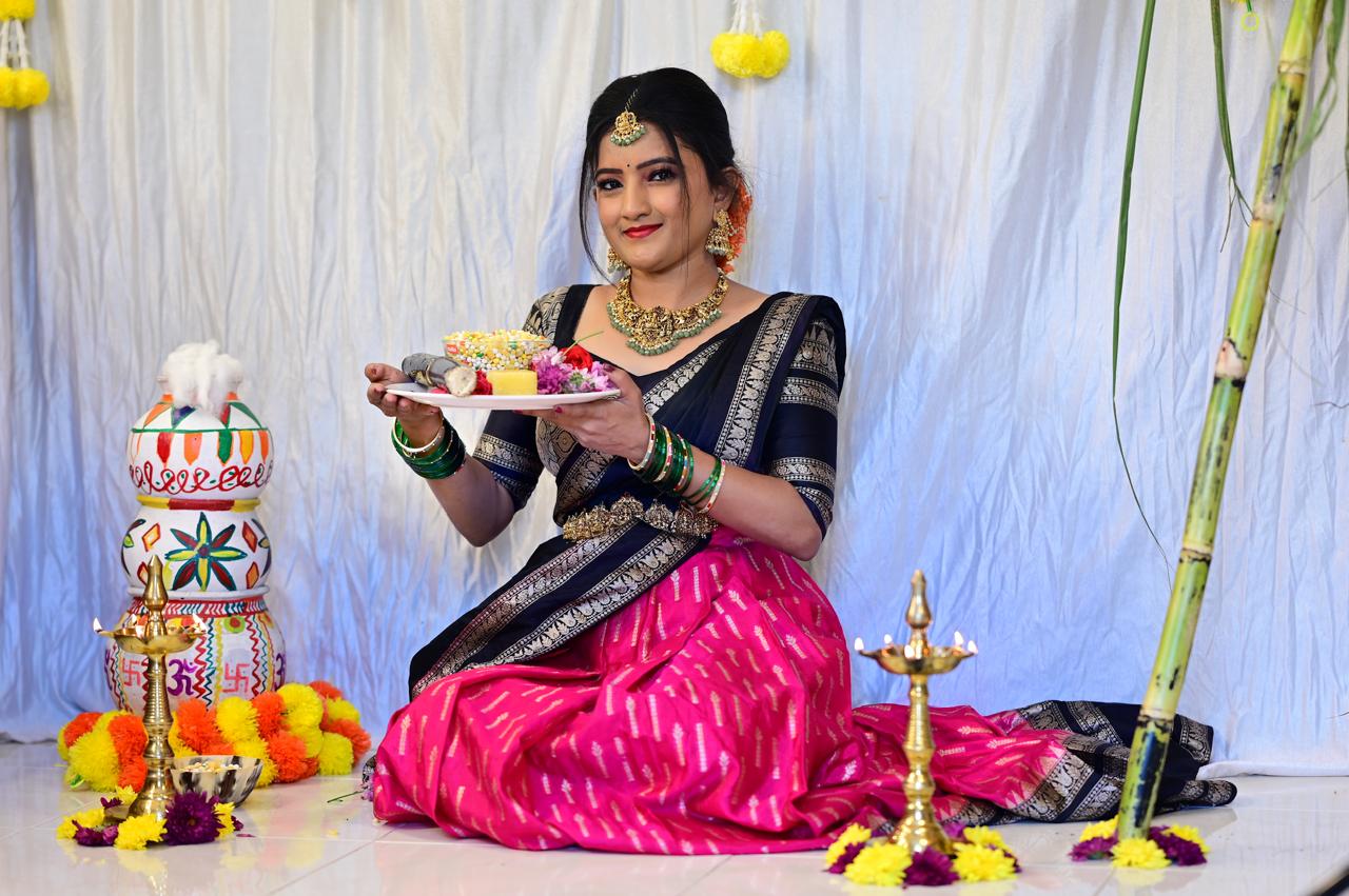 Sankranti Traditional Festive Look